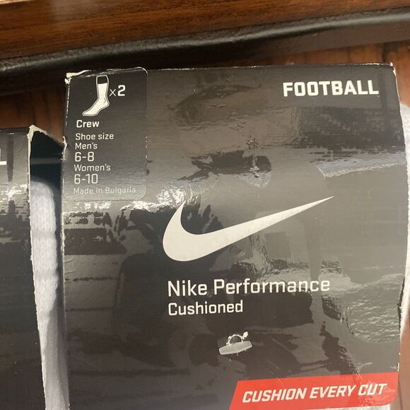 NWT Nike Lot Of 2 Packs 4 Pairs Cushioned Football Socks Black White Sz M - Picture 4 of 5
